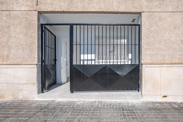 Erhverv til salg i Elche / Elx - € 92.000 (Ref: 9778072)