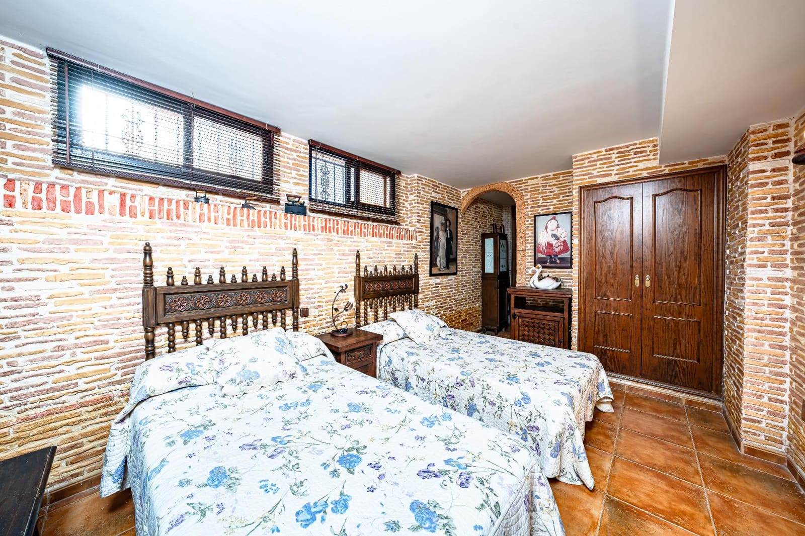 7 soveværelse Villa til salg i Daya Nueva - € 399.900 (Ref: 9778077)