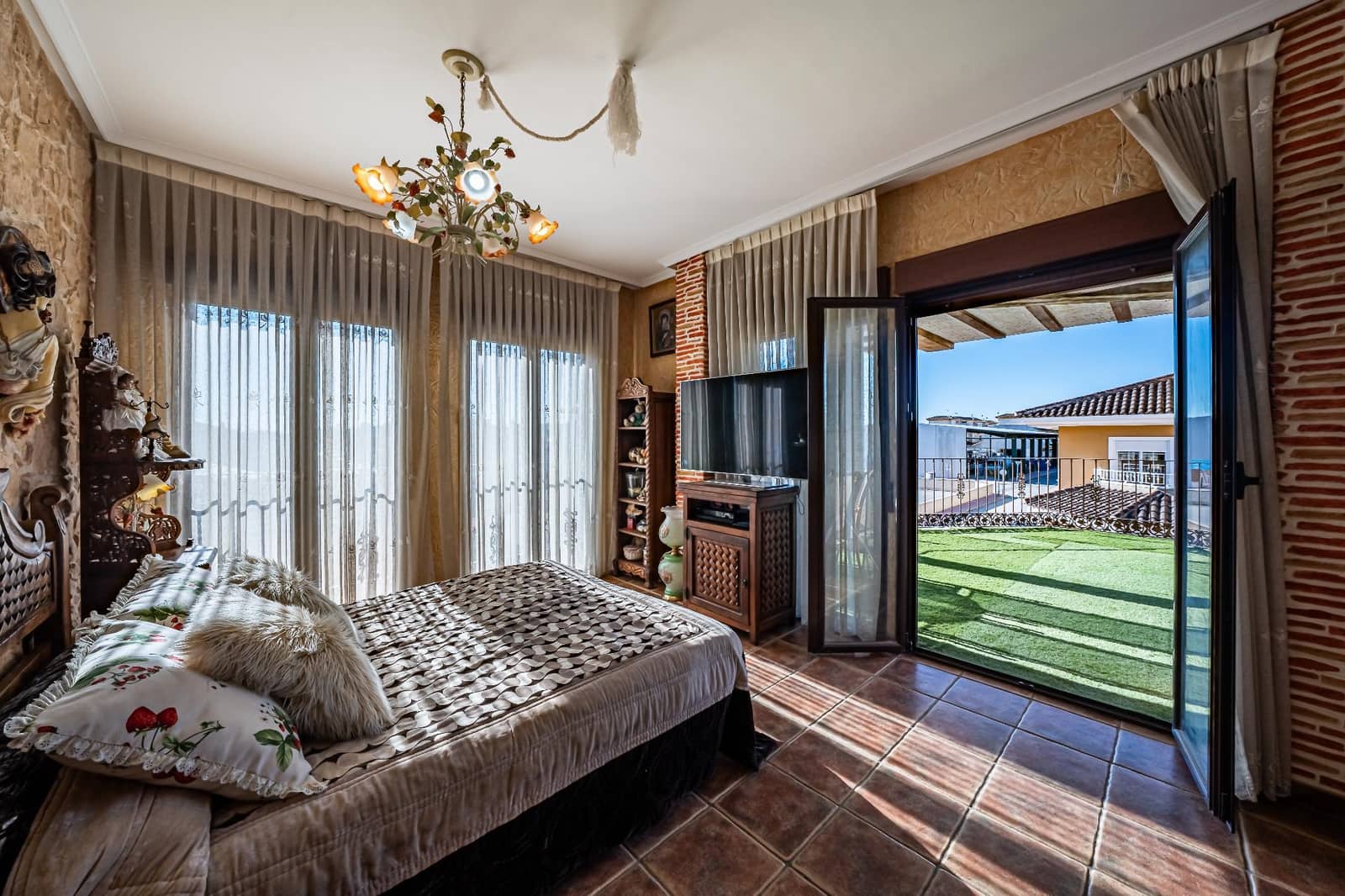 7 soveværelse Villa til salg i Daya Nueva - € 399.900 (Ref: 9778077)