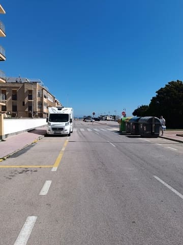 Garaje en Los Europeos, Torrevieja en venta - 39.500 € (Ref: 9780494)