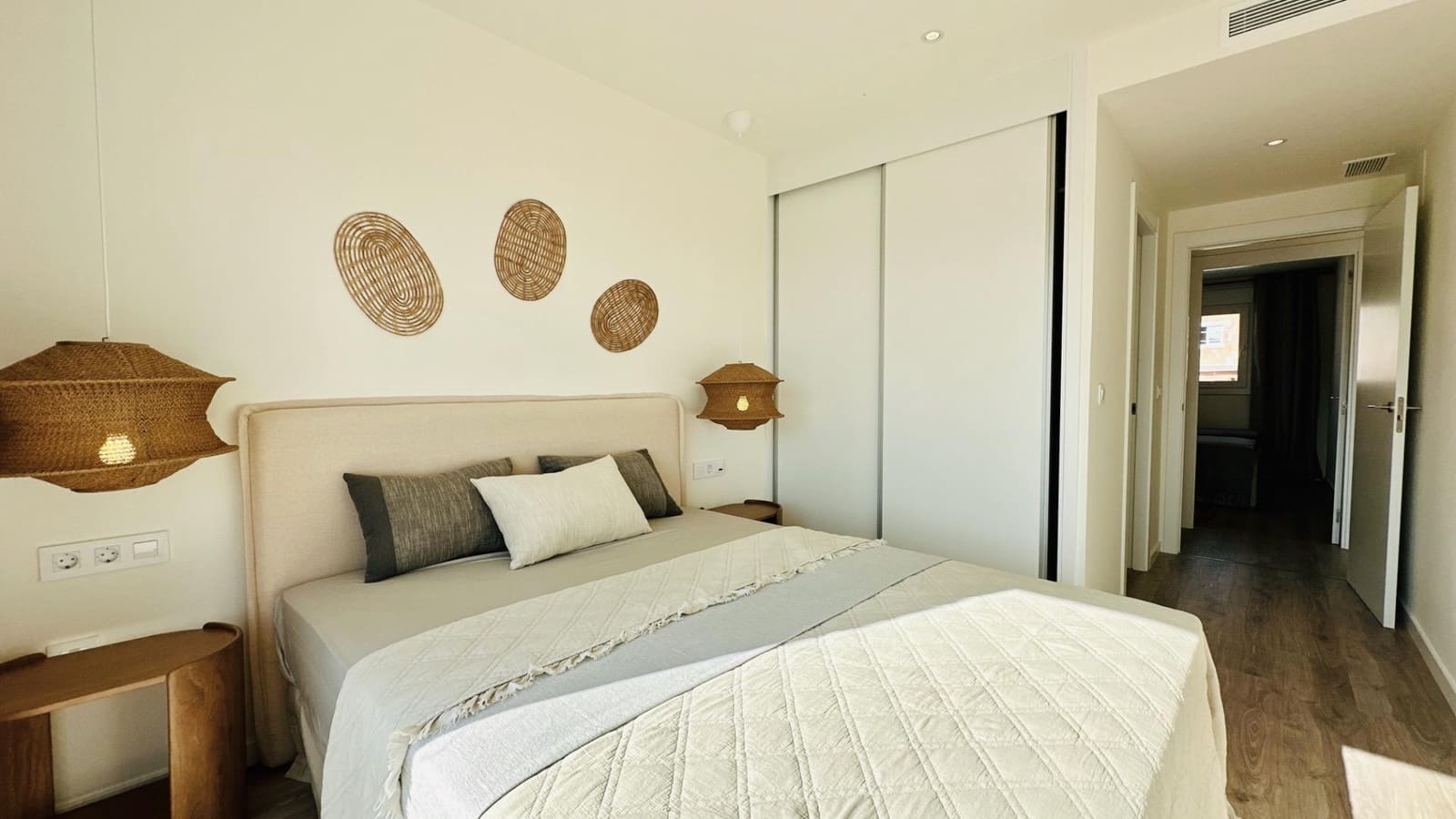 3 bedroom Apartment for rent in Finestrat with pool - € 2,250 (Ref: 9780497)