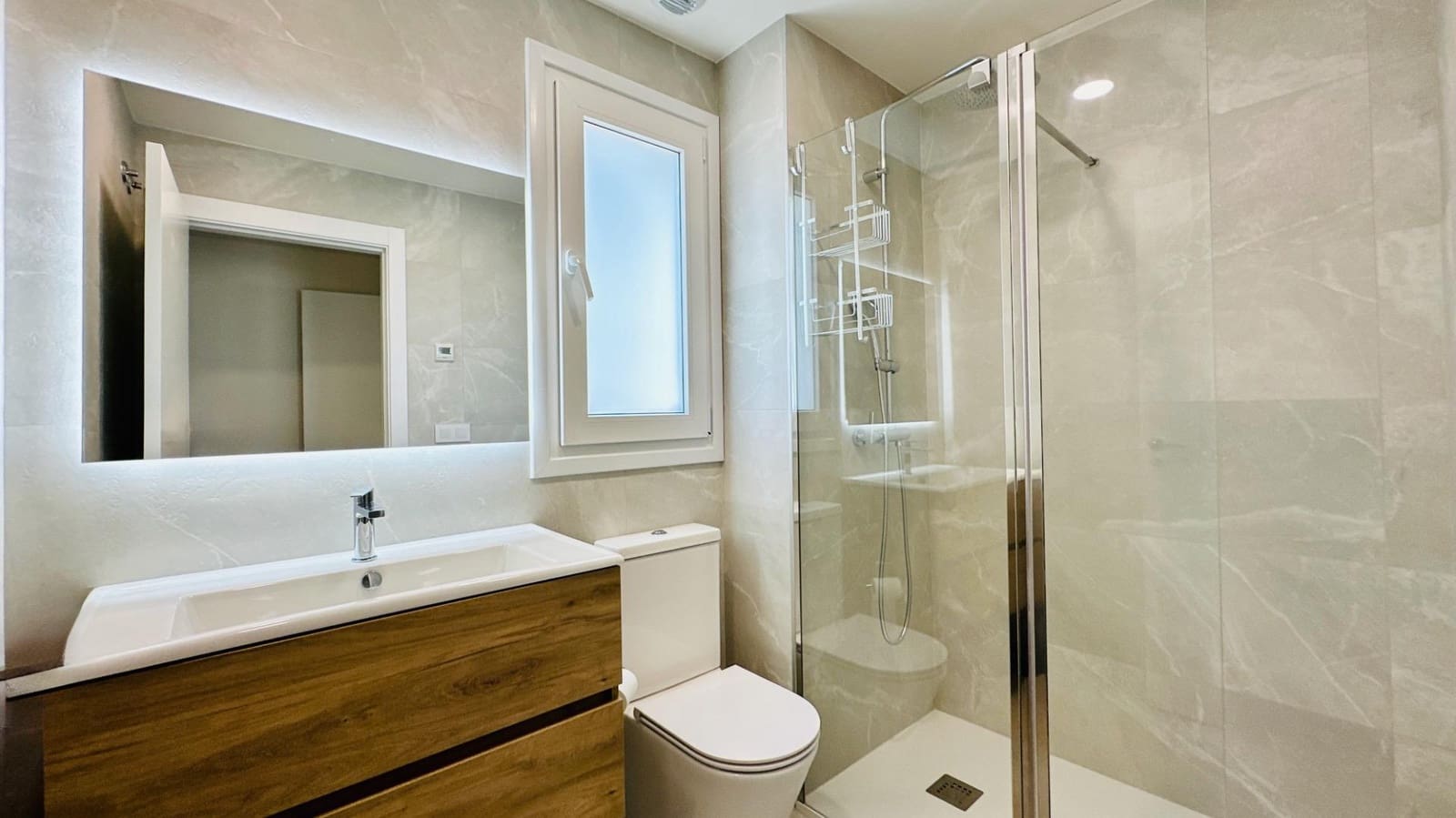 3 bedroom Apartment for rent in Finestrat with pool - € 2,250 (Ref: 9780497)