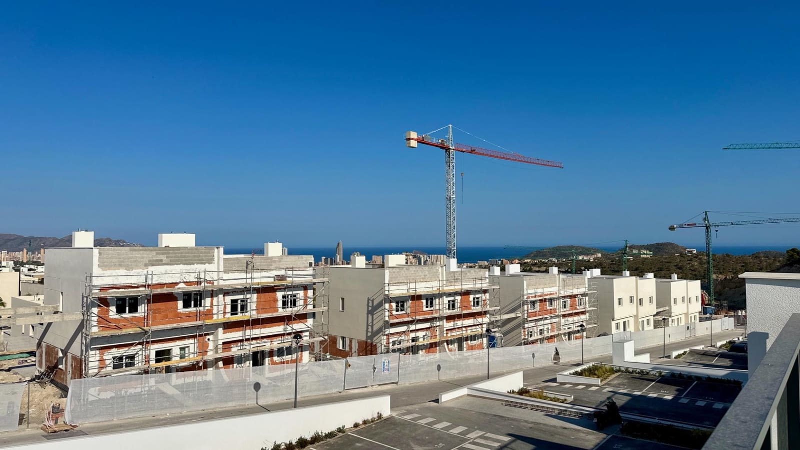 3 bedroom Apartment for rent in Finestrat with pool - € 2,250 (Ref: 9780497)