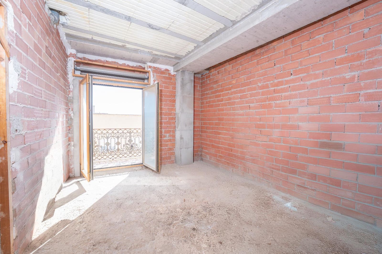 3 slaapkamer Penthouse te koop in Novelda - € 221.000 (Ref: 9783081)