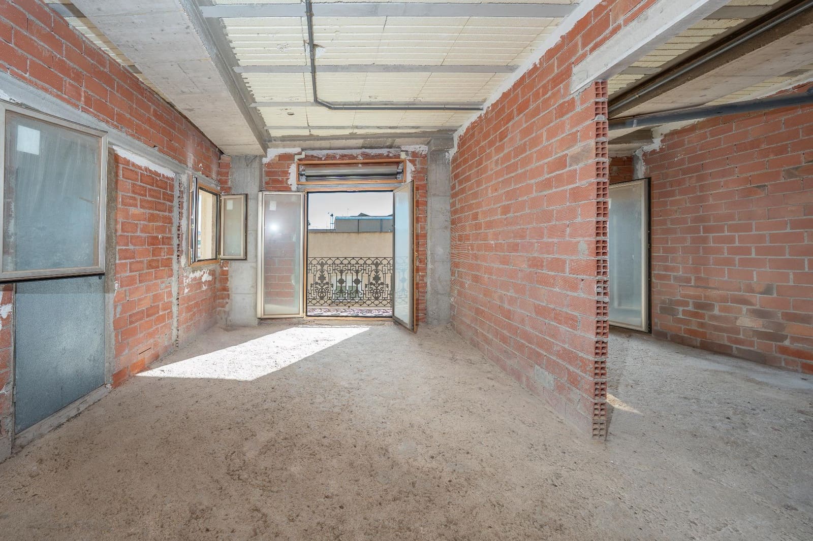 3 slaapkamer Penthouse te koop in Novelda - € 221.000 (Ref: 9783081)