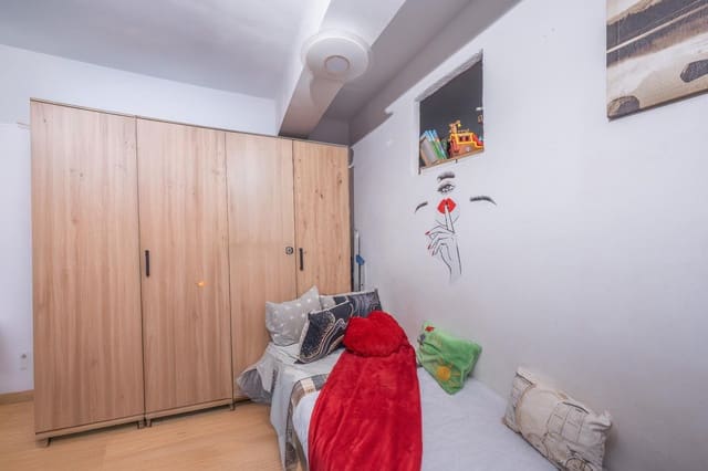 2 soverom Leilighet til salgs i Alicante by - € 139 000 (Ref: 9783082)