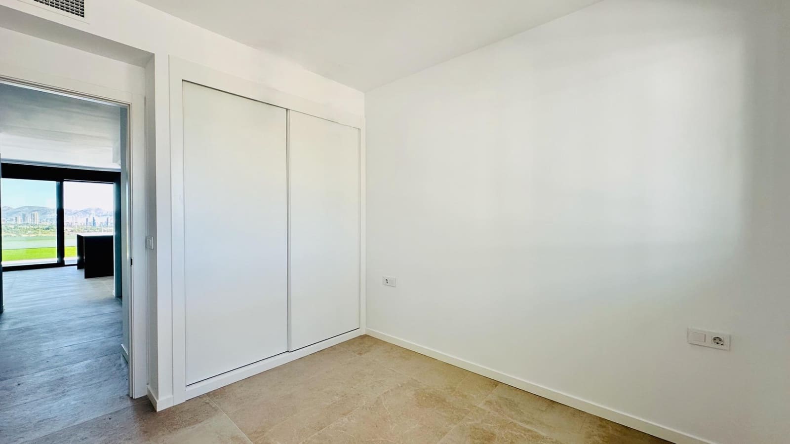 2 bedroom Apartment for sale in Finestrat with pool - € 499,000 (Ref: 9783624)