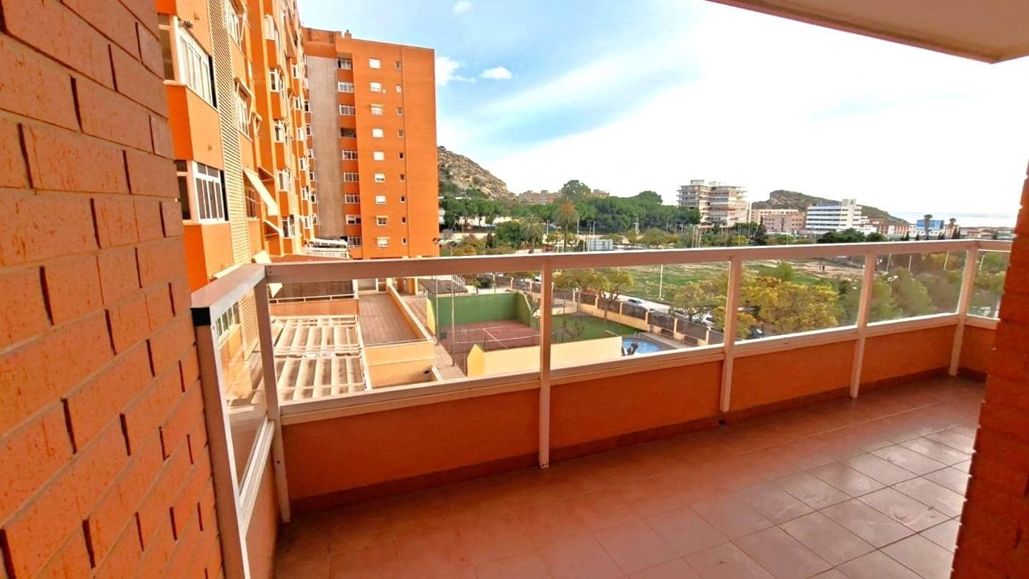 2 chambre Appartement à vendre à Alicante ville - 340 000 € (Ref: 9788365)
