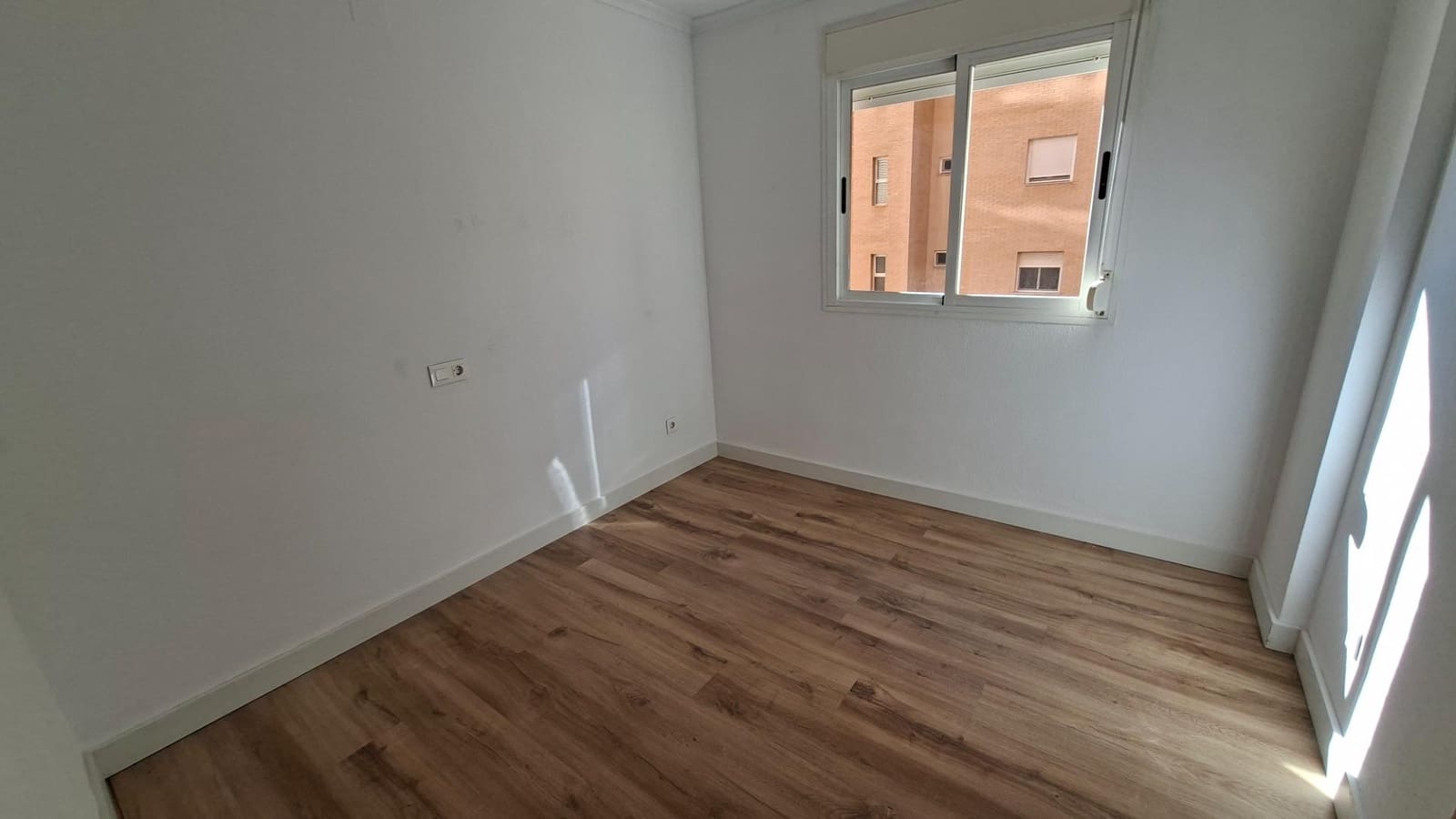 2 chambre Appartement à vendre à Alicante ville - 340 000 € (Ref: 9788365)