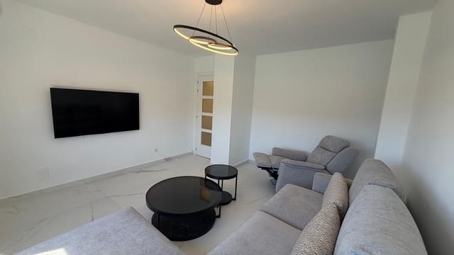 2 soverom Leilighet til salgs i Alicante by med svømmebasseng garasje - € 299 000 (Ref: 9788366)