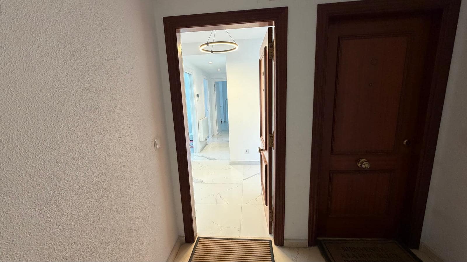 2 soveværelse Lejlighed til salg i Alicante by med swimmingpool garage - € 290.000 (Ref: 9788366)