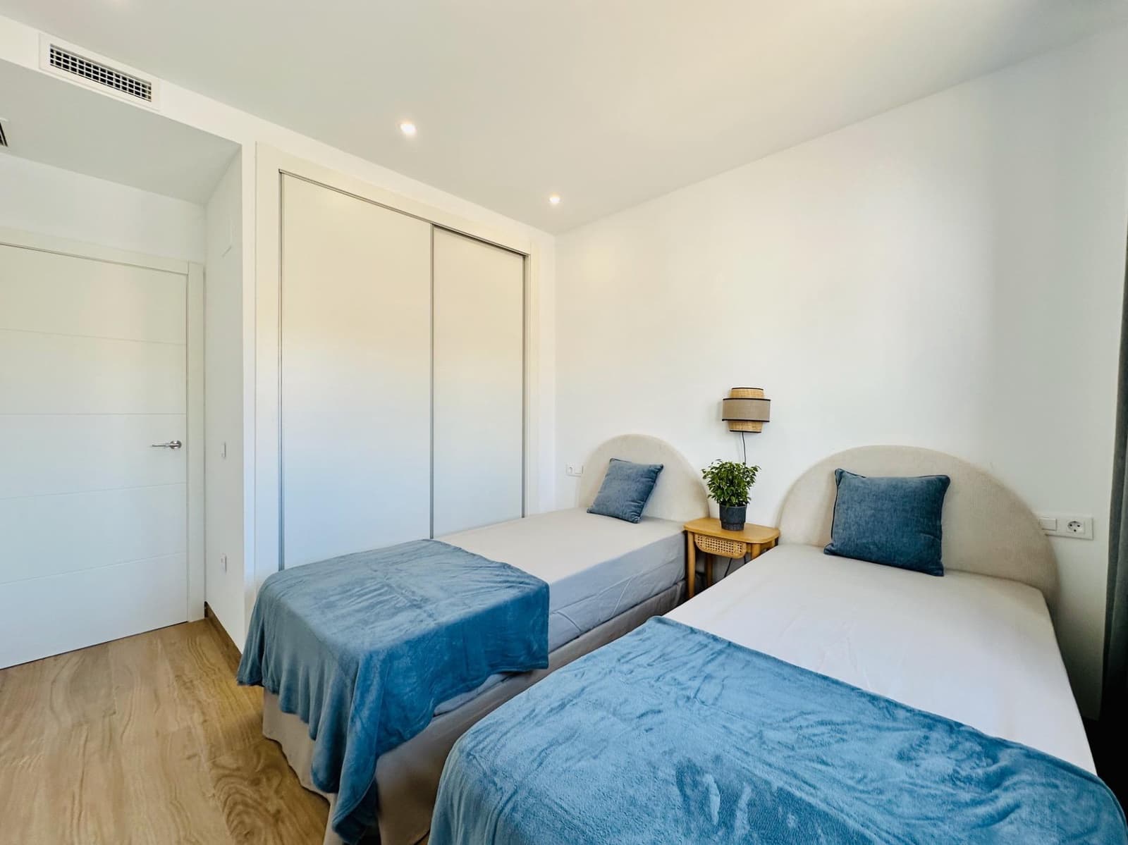 2 slaapkamer Appartement te huur in Finestrat met zwembad garage - € 1.650 (Ref: 9788367)