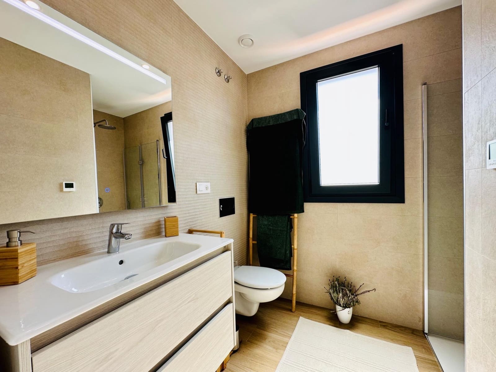 2 slaapkamer Appartement te huur in Finestrat met zwembad garage - € 1.650 (Ref: 9788367)