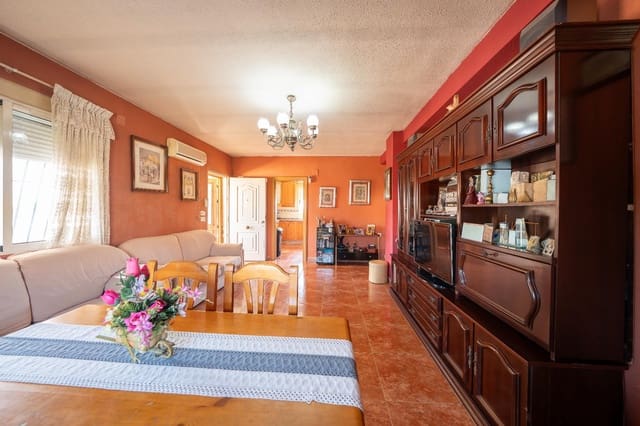 2 Zimmer Villa zu verkaufen in Alicante / Alacant Stadt mit Pool Garage - 290.000 € (Ref: 9797046)