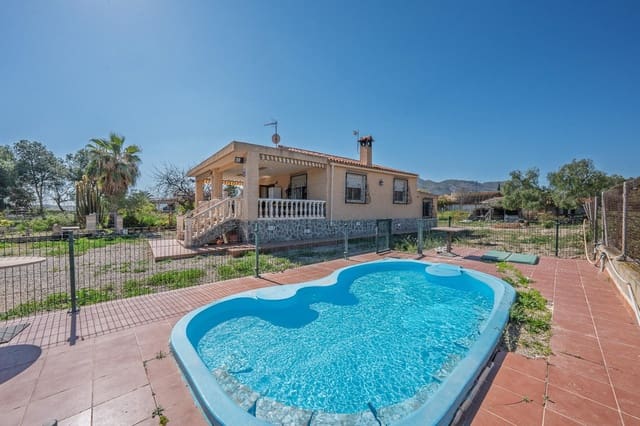 2 Zimmer Villa zu verkaufen in Alicante / Alacant Stadt mit Pool Garage - 290.000 € (Ref: 9797046)