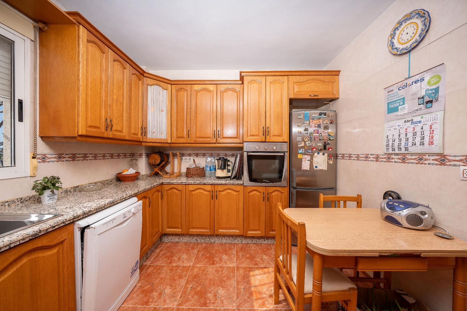 2 slaapkamer Villa te koop in Alicante stad met zwembad garage - € 290.000 (Ref: 9797046)