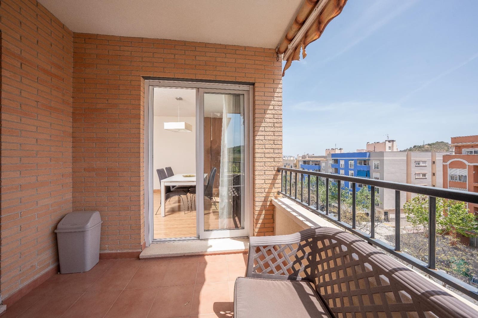 3 sovrum Lägenhet till salu i Aspe med garage - 199 900 € (Ref: 9799184)