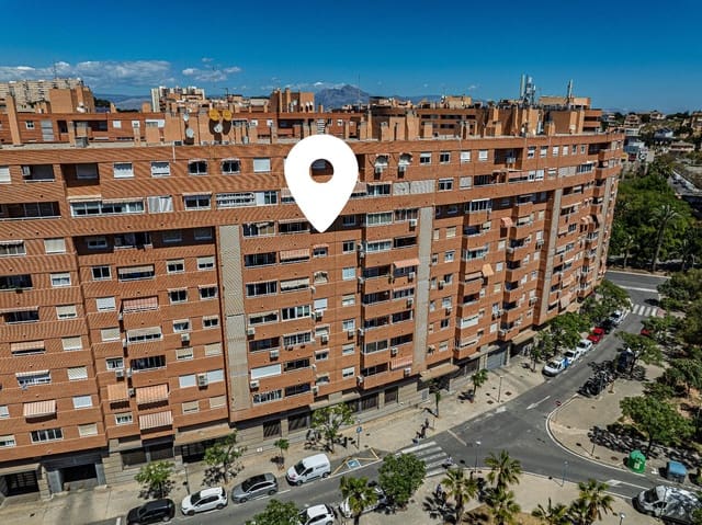 Piso de 2 habitaciones en Alicante / Alacant ciudad en venta con piscina garaje - 279.900 € (Ref: 9799185)
