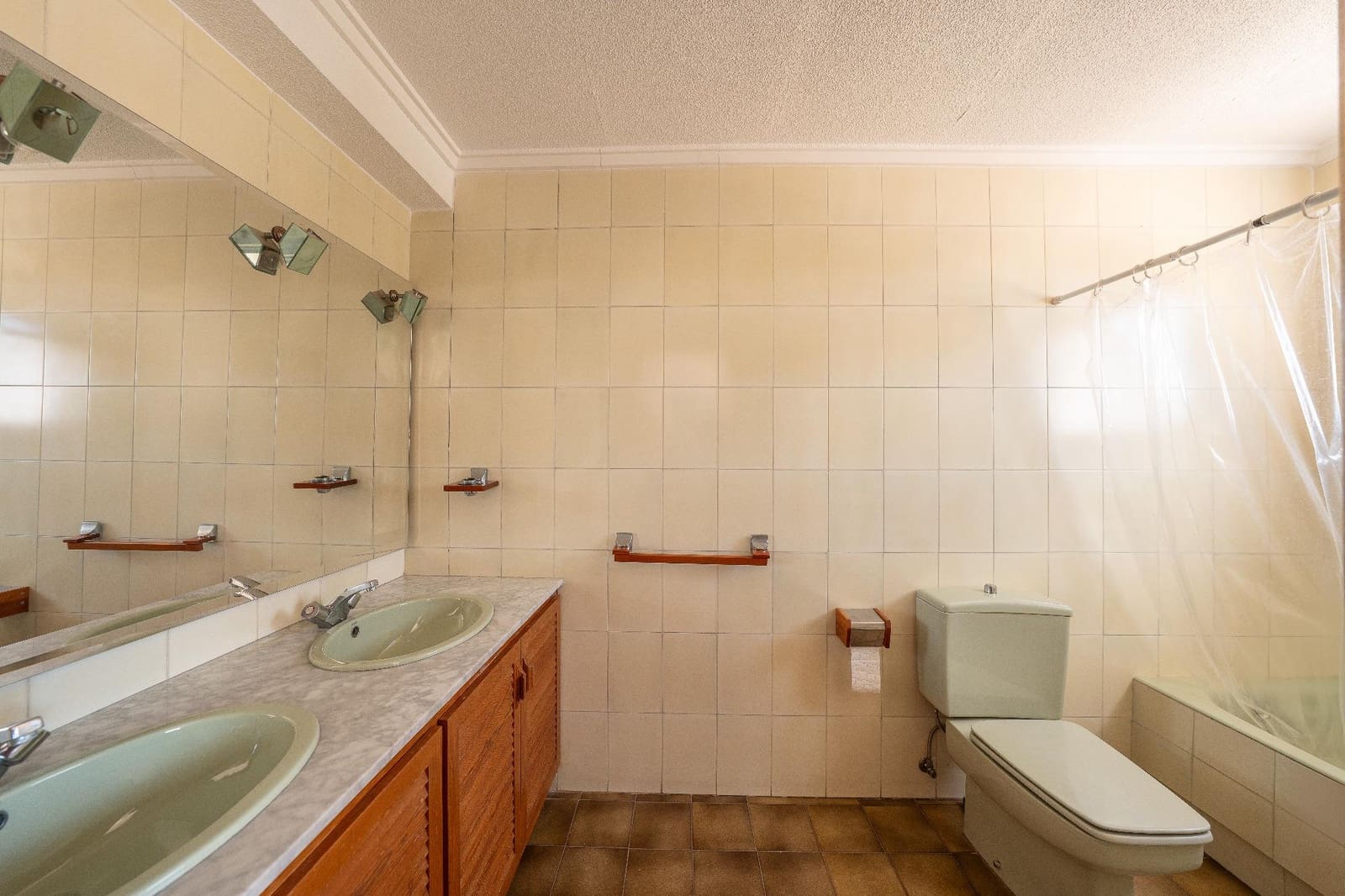 Chalet de 4 habitaciones en Elche / Elx en venta con piscina garaje - 550.000 € (Ref: 9799200)