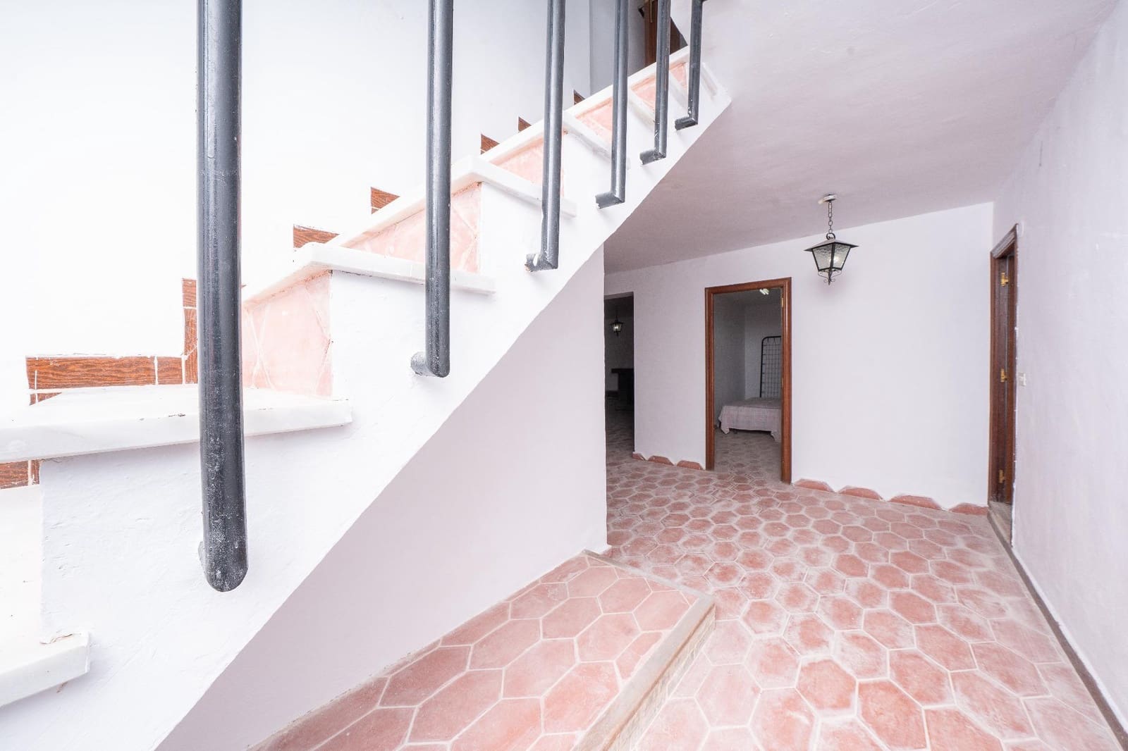 Chalet de 4 habitaciones en Elche / Elx en venta con piscina garaje - 550.000 € (Ref: 9799200)