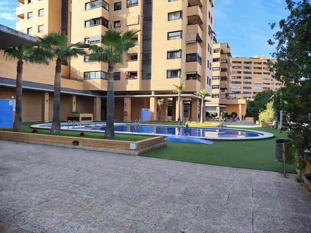 4 soverom Leilighet til salgs i Alicante by med svømmebasseng garasje - € 375 000 (Ref: 9806432)