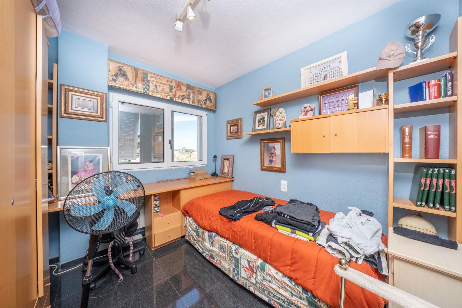 4 bedroom Villa for sale in Petrel / Petrer with pool garage - € 420,000 (Ref: 9806433)
