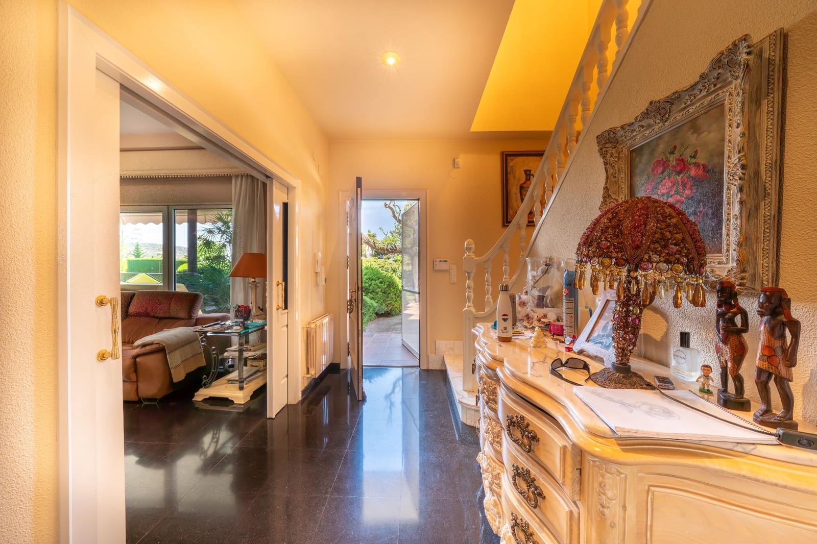 4 bedroom Villa for sale in Petrel / Petrer with pool garage - € 420,000 (Ref: 9806433)