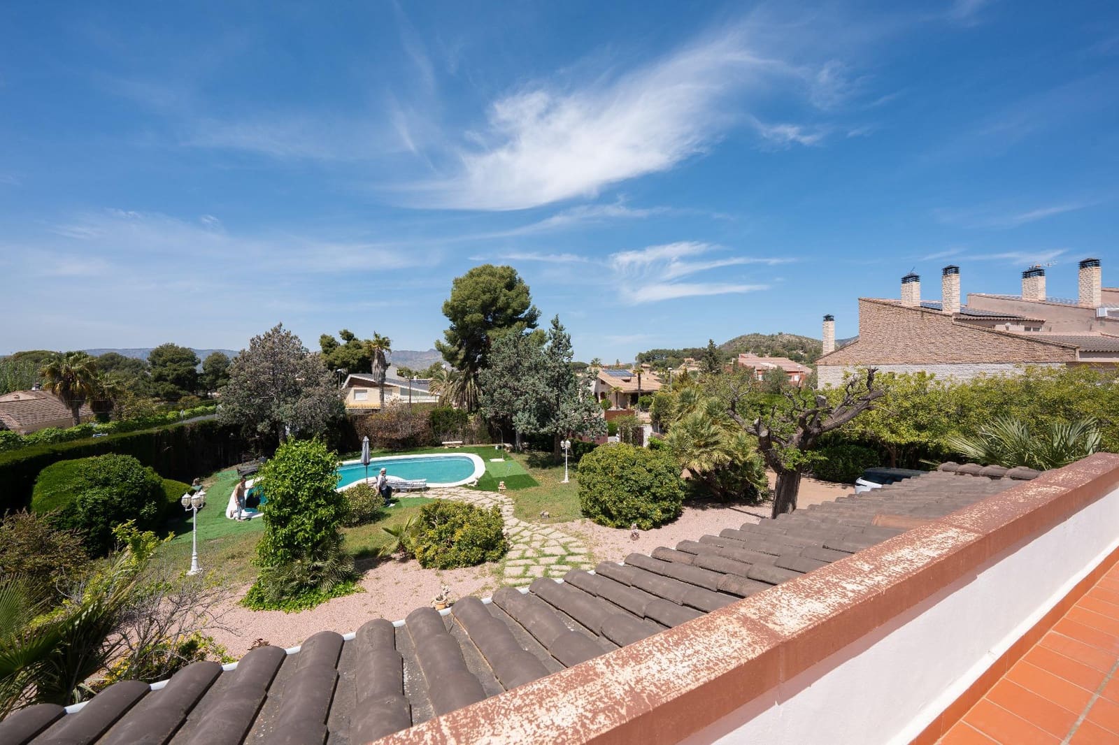 4 bedroom Villa for sale in Petrel / Petrer with pool garage - € 420,000 (Ref: 9806433)