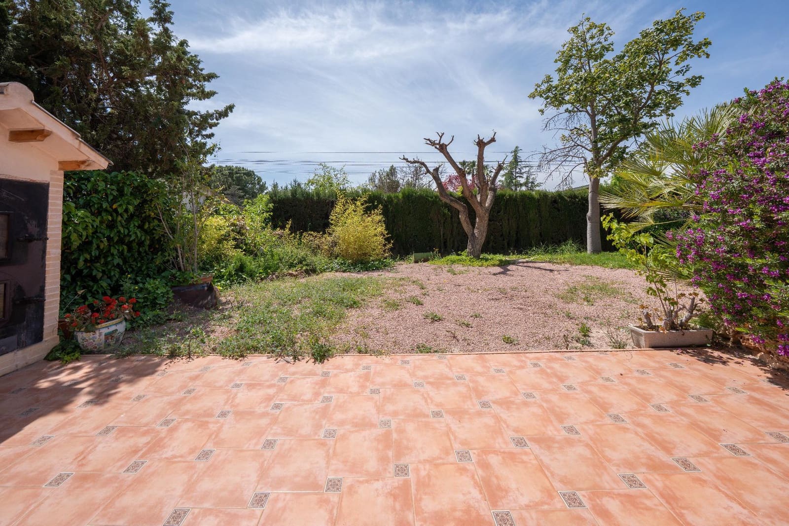 4 bedroom Villa for sale in Petrel / Petrer with pool garage - € 420,000 (Ref: 9806433)