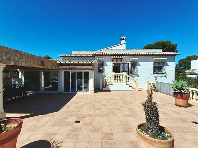 5 sovrum Villa till salu i Javea / Xàbia med pool garage - 895 000 € (Ref: 9807894)