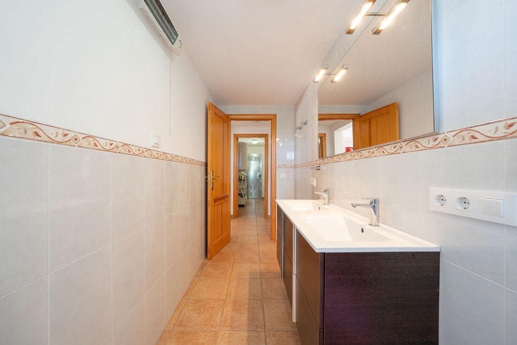 5 Zimmer Villa zu verkaufen in Javea / Xabia mit Pool Garage - 895.000 € (Ref: 9807894)