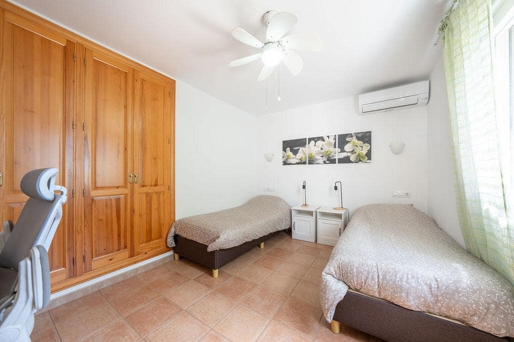 5 Zimmer Villa zu verkaufen in Javea / Xabia mit Pool Garage - 895.000 € (Ref: 9807894)