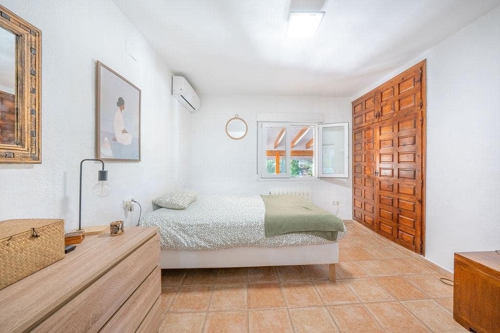 5 Zimmer Villa zu verkaufen in Javea / Xabia mit Pool Garage - 895.000 € (Ref: 9807894)