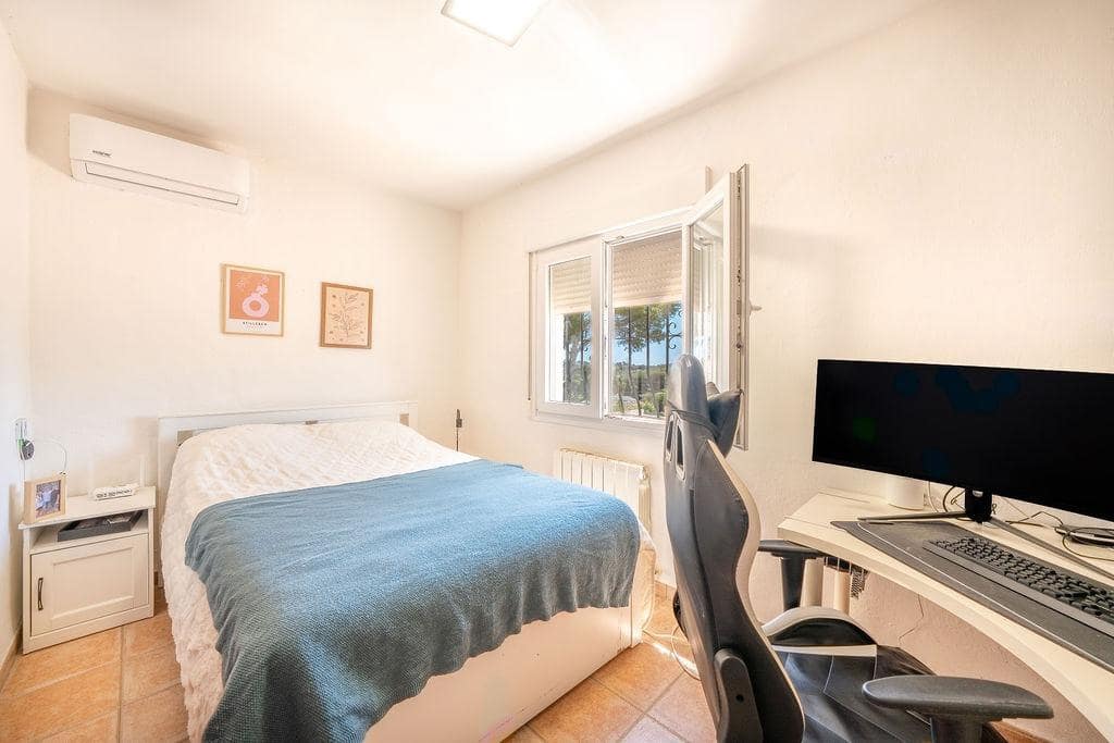 5 Zimmer Villa zu verkaufen in Javea / Xabia mit Pool Garage - 895.000 € (Ref: 9807894)
