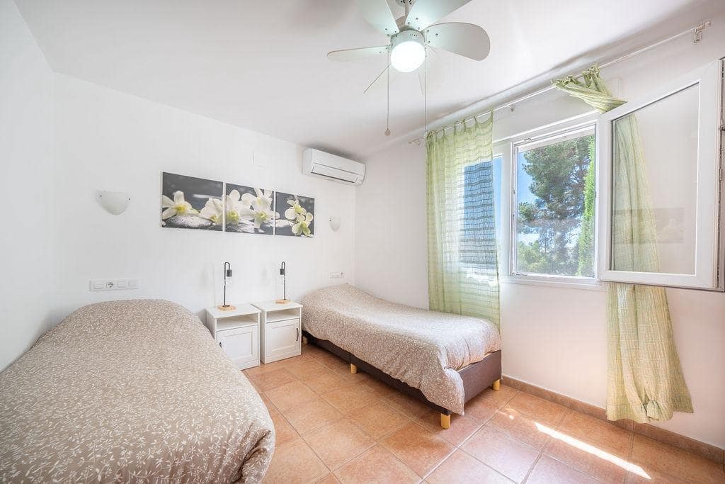 5 Zimmer Villa zu verkaufen in Javea / Xabia mit Pool Garage - 895.000 € (Ref: 9807894)