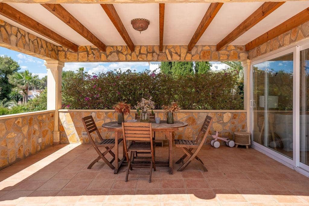 5 Zimmer Villa zu verkaufen in Javea / Xabia mit Pool Garage - 895.000 € (Ref: 9807894)
