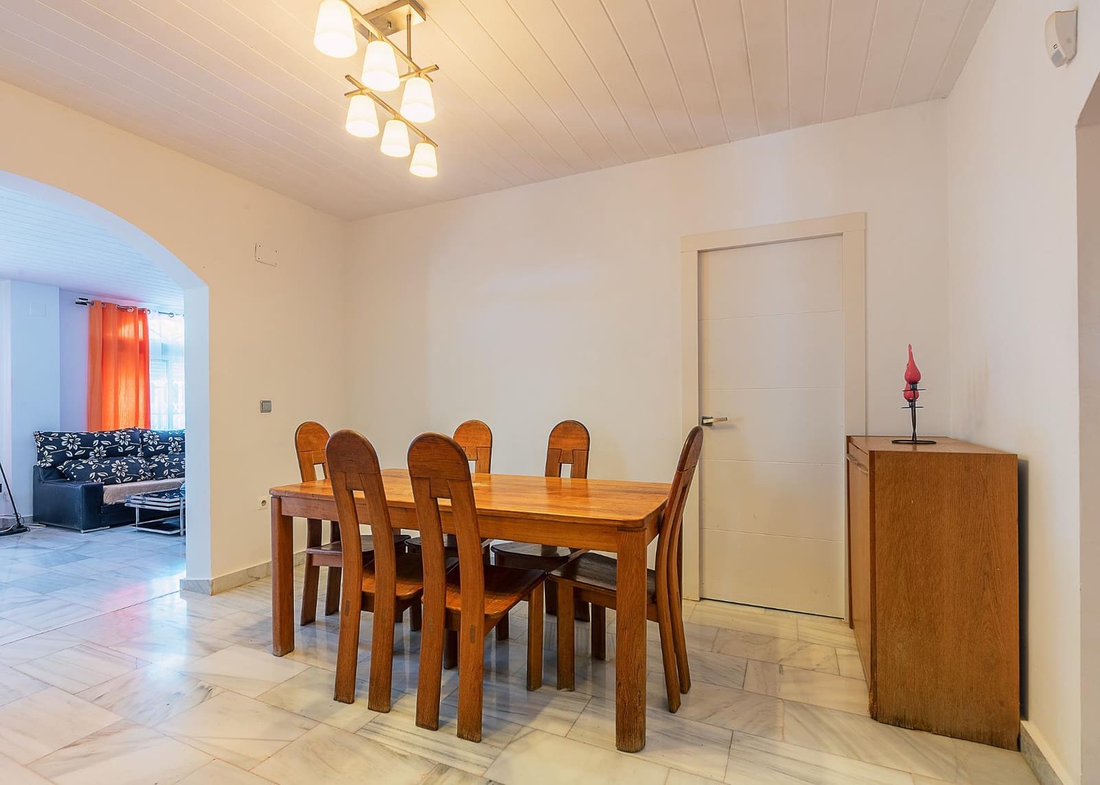 Chalet de 4 habitaciones en Cañada del Fenollar en venta con piscina garaje - 469.000 € (Ref: 9811522)