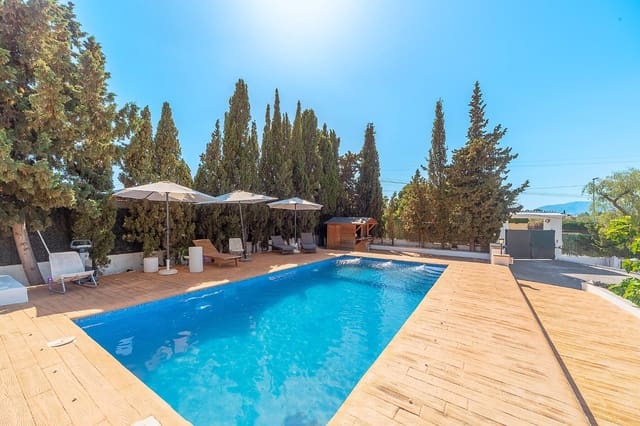 Chalet de 4 habitaciones en Cañada del Fenollar, Alicante / Alacant ciudad en venta con piscina garaje - 469.000 € (Ref: 9811522)