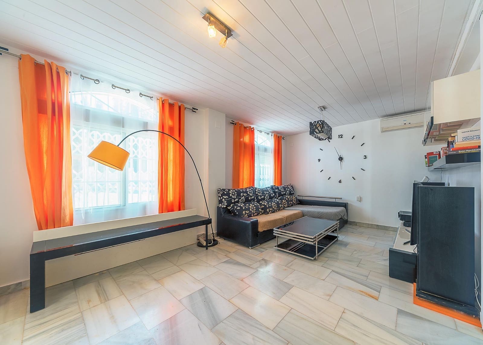 Chalet de 4 habitaciones en Cañada del Fenollar en venta con piscina garaje - 469.000 € (Ref: 9811522)