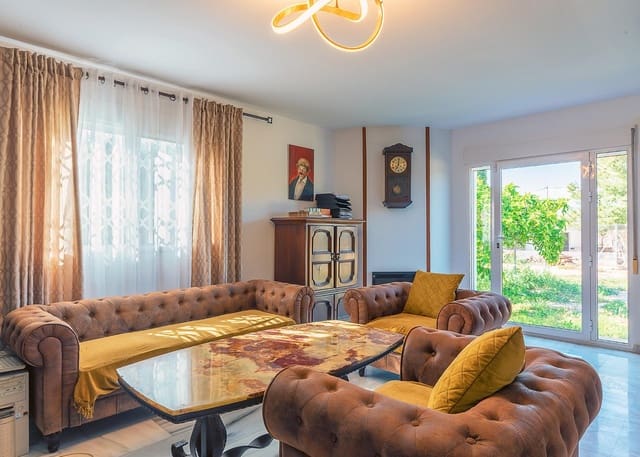 Chalet de 4 habitaciones en Cañada del Fenollar, Alicante / Alacant ciudad en venta con piscina garaje - 469.000 € (Ref: 9811522)