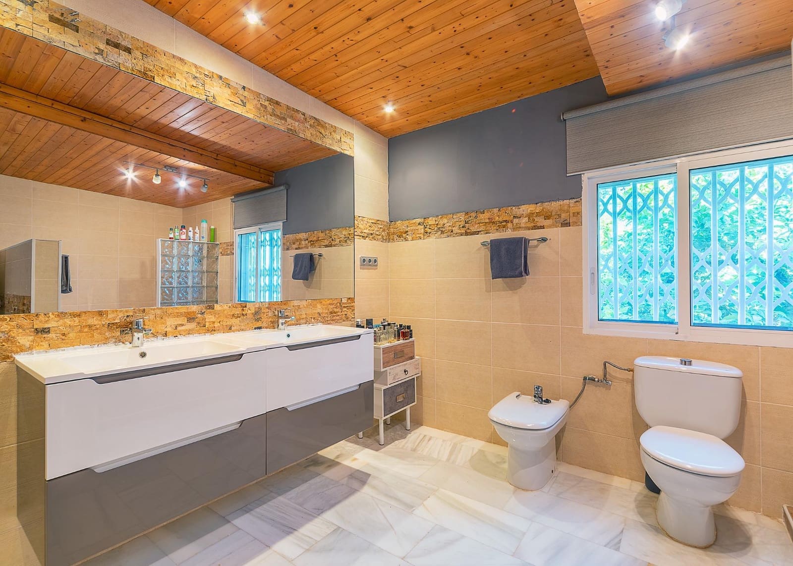 Chalet de 4 habitaciones en Cañada del Fenollar en venta con piscina garaje - 469.000 € (Ref: 9811522)