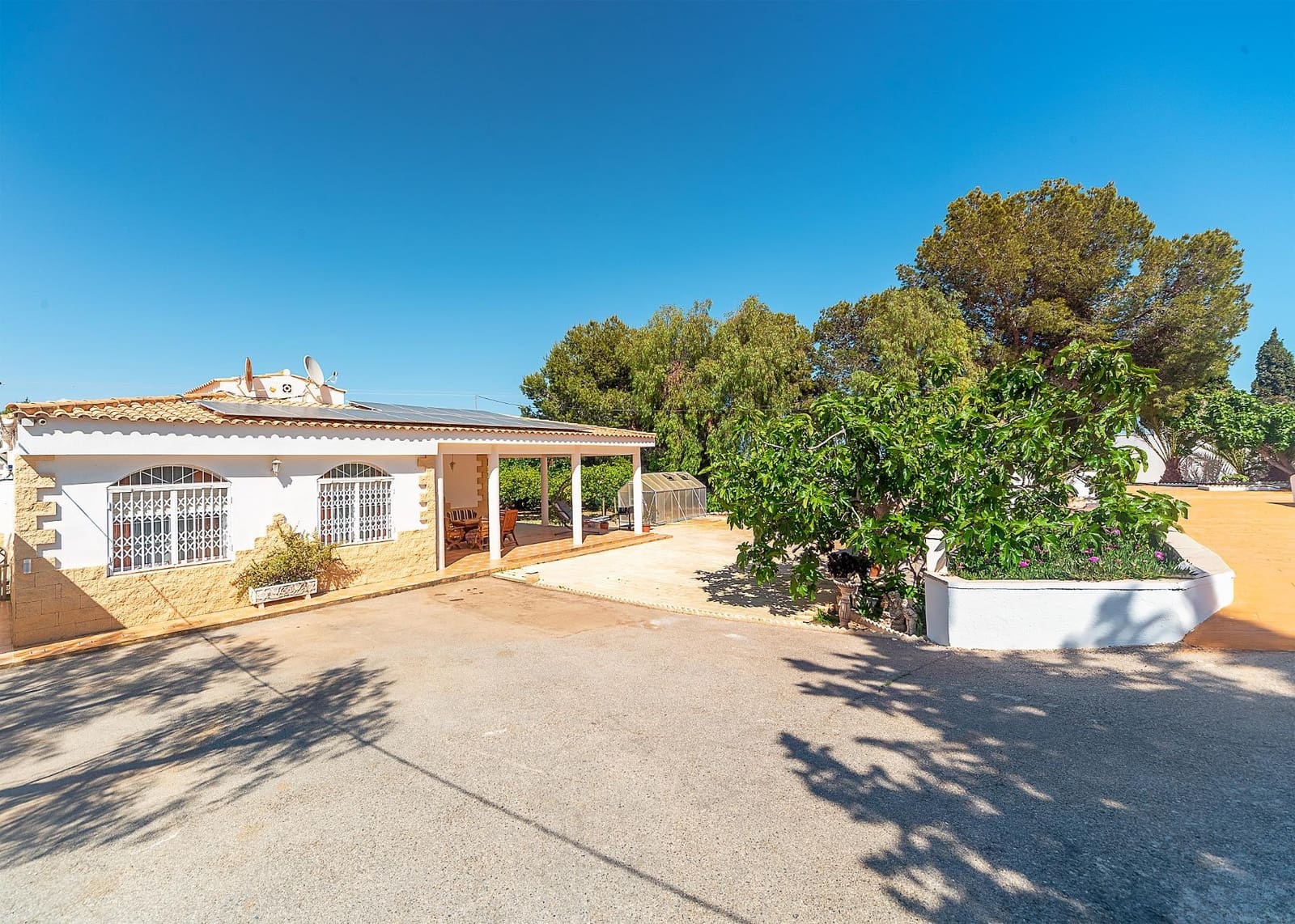 Chalet de 4 habitaciones en Cañada del Fenollar en venta con piscina garaje - 469.000 € (Ref: 9811522)