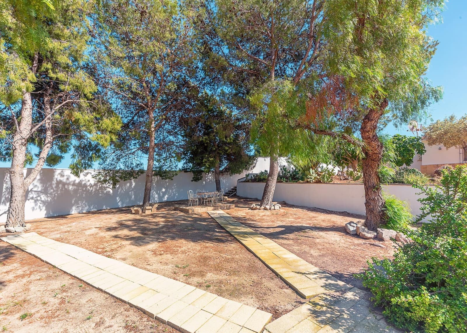 Chalet de 4 habitaciones en Cañada del Fenollar en venta con piscina garaje - 469.000 € (Ref: 9811522)