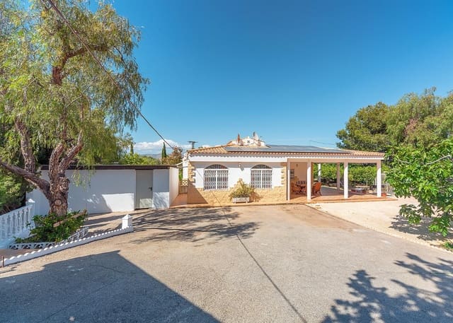 4 soveværelse Villa til salg i Cañada del Fenollar, Alicante by med swimmingpool garage - € 469.000 (Ref: 9811522)