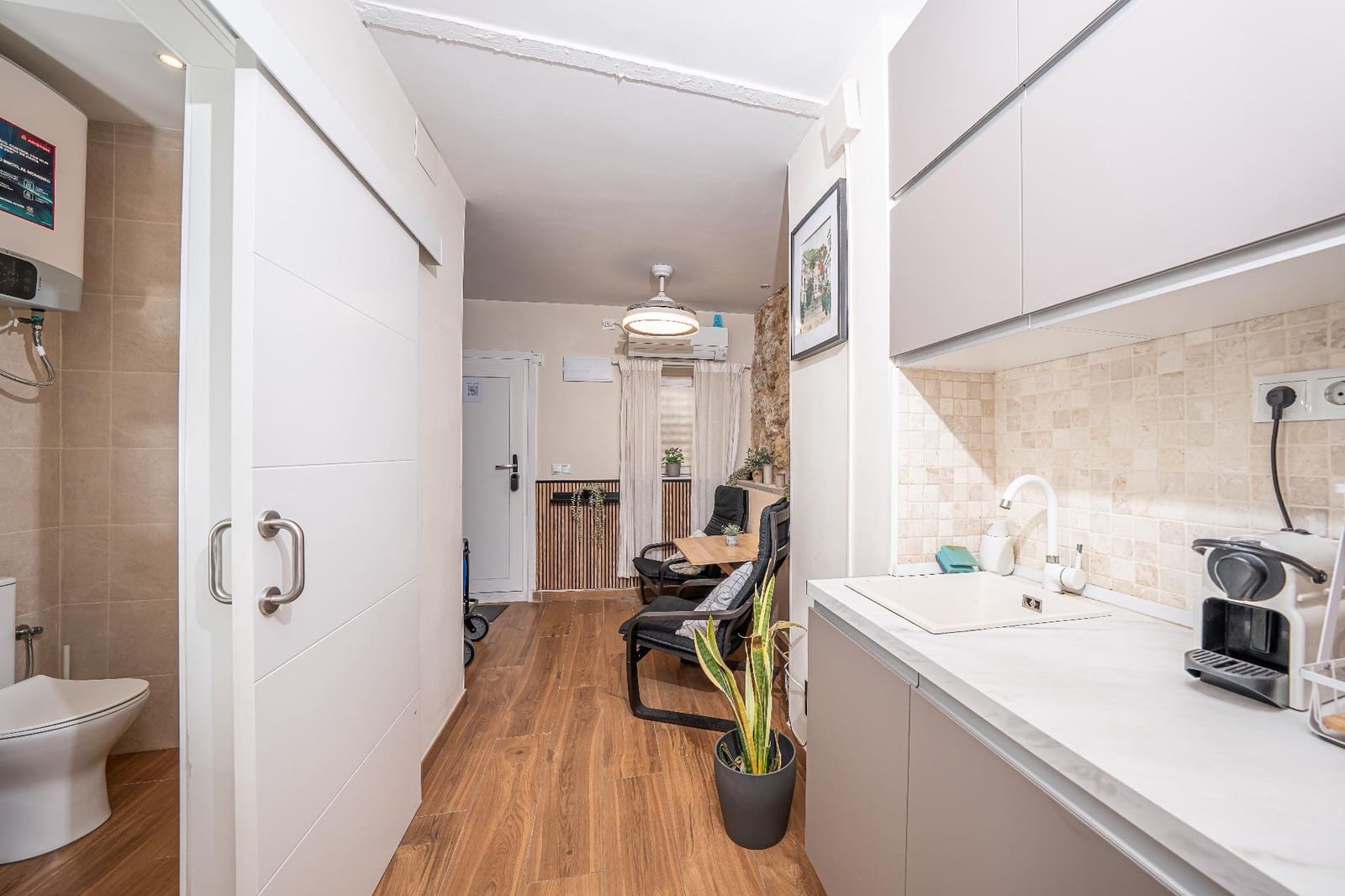 1 Zimmer Apartment zu verkaufen in Alicante / Alacant Stadt - 170.000 € (Ref: 9811523)