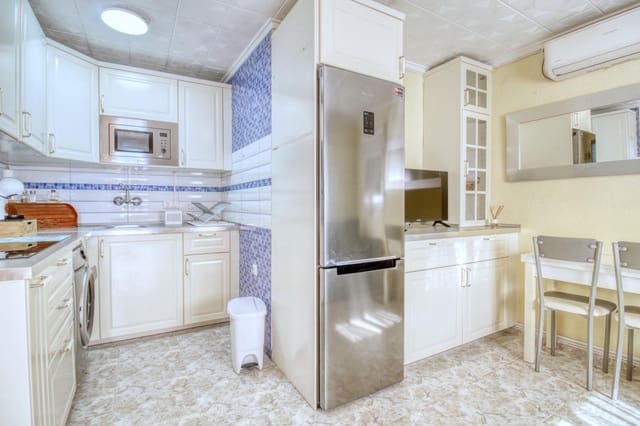 2 slaapkamer Rijtjeshuis te koop in El Chaparral - La Siesta - La Torreta, Torrevieja - € 135.000 (Ref: 9813429)