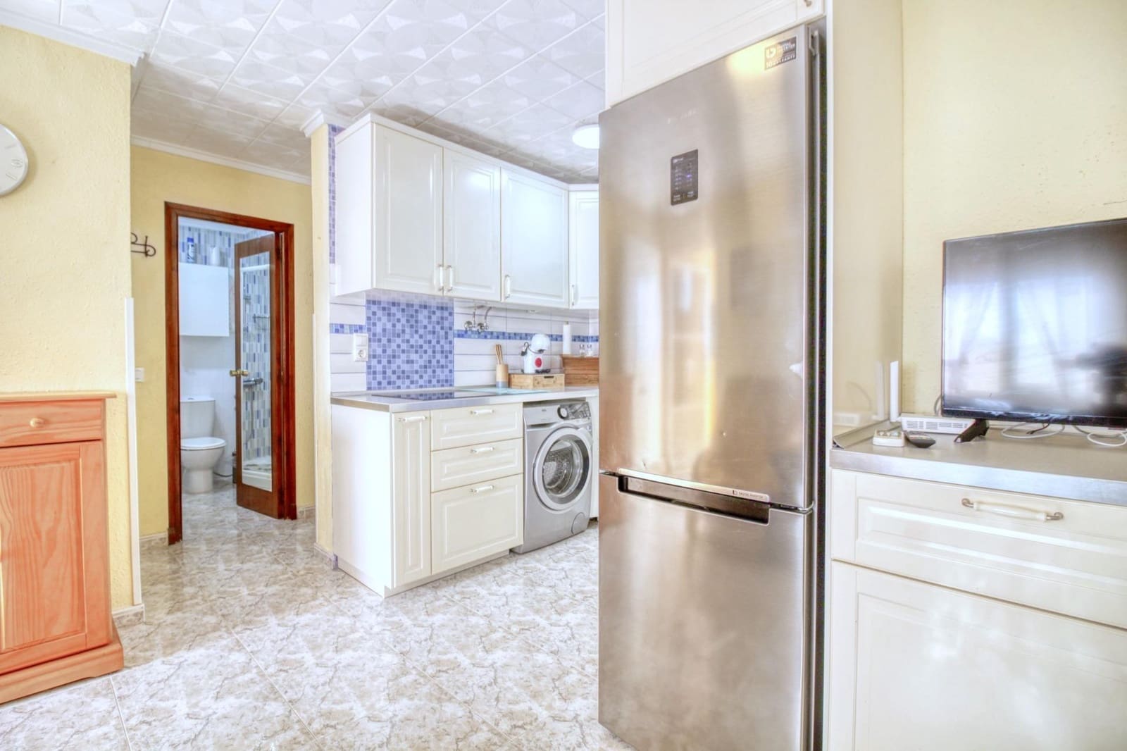2 slaapkamer Rijtjeshuis te koop in Torrevieja - € 135.000 (Ref: 9813429)