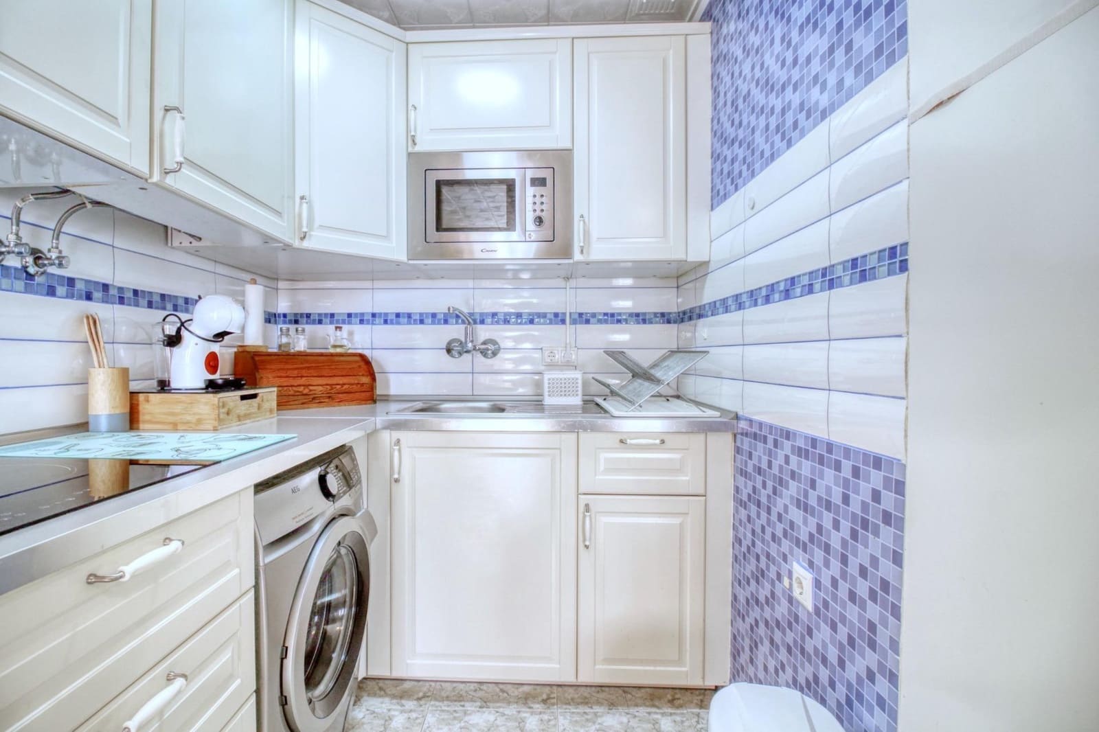 2 slaapkamer Rijtjeshuis te koop in Torrevieja - € 135.000 (Ref: 9813429)