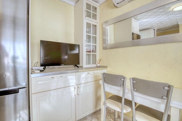 2 slaapkamer Rijtjeshuis te koop in El Chaparral - La Siesta - La Torreta, Torrevieja - € 135.000 (Ref: 9813429)