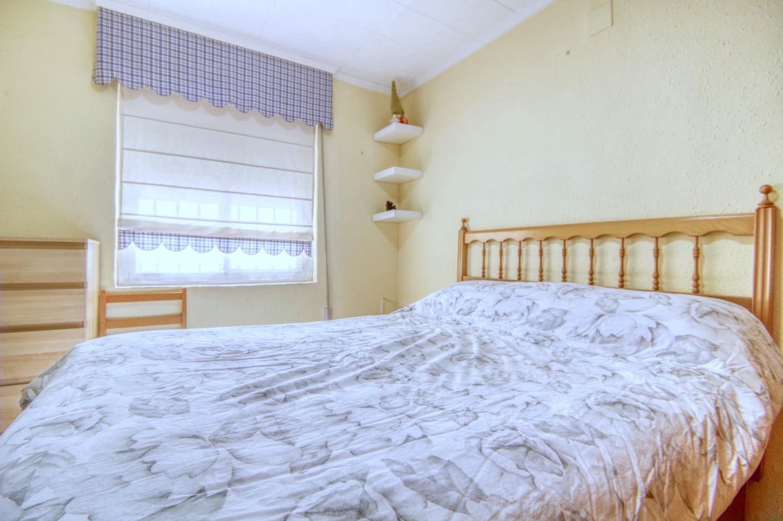 2 slaapkamer Rijtjeshuis te koop in Torrevieja - € 135.000 (Ref: 9813429)